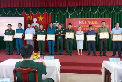 HỘI NGHỊ TỔNG KẾT QUỐC PHÒNG ĐỊA PHƯƠNG, XÂY DỰNG KHU VỰC PHÒNG THỦ VÀ GIÁO DỤC QPAN NĂM 2020