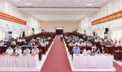 HỘI NGHỊ BAN CHẤP HÀNH ĐẢNG BỘ HUYỆN