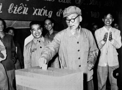 Thực hiện các nguyên tắc cơ bản của bầu cử theo tư tưởng Hồ Chí Minh góp phần xây dựng nhà nước pháp quyền của dân, do dân và vì dân
