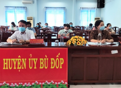 Trực tuyến lễ phát động đợt cao điểm quyên góp ủng hộ phòng, chống dịch Covid-19.