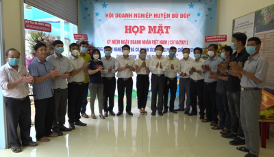Bù Đốp: Họp mặt kỷ niệm Ngày doanh nhân Việt Nam
