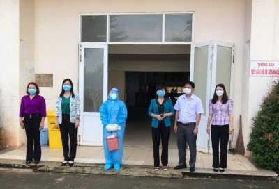 Hội liên hiệp phụ nữ tỉnh thăm tặng quà tại Bù Đốp