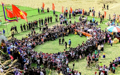 Nguy cơ phai nhạt bản sắc văn hóa dân tộc