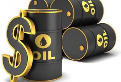 Giá xăng dầu hôm nay 6-12: Giá dầu tăng nhẹ, vượt mốc 70 USD/thùng