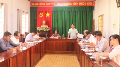 Đảng ủy xã Tân Thành cần làm tốt công tác phát triển đảng viên.