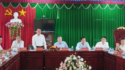 Phó chủ tịch UBND tỉnh Huỳnh Anh Minh kiểm tra tình hình thực hiện và giải ngân vốn đầu tư công tại huyện Bù Đốp