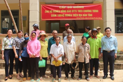 Công tác Dân Vận của Đảng là một bộ phận quan trọng của công tác xây dựng Đảng là cầu nối giữa Đảng, Nhà nước với Nhân dân.