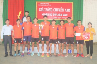 Trung tâm VH-TT huyện Bù Đốp tổ chức thành công giải bóng chuyền năm 2022.