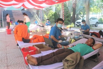 “Mỗi giọt máu cho đi - Một cuộc đời ở lại”