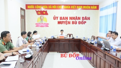 Bù Đốp: năm 2024 dự kiến chi gần 8 tỷ công tác chuyển đổi số