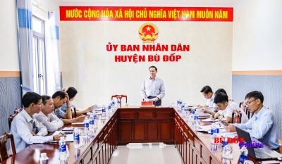 Quán triệt hoạt động Ban biên tập trang Website của HĐND huyện