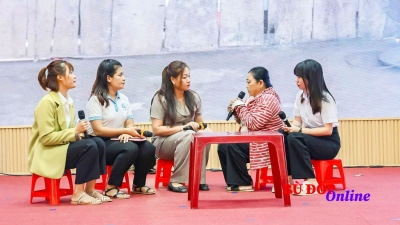 Bù Đốp: sôi nổi liên hoan truyền thông cộng đồng xóa bỏ định kiến giới, bạo lực gia đình