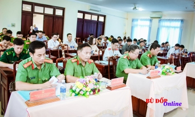 Bù Đốp: tập huấn phòng chống khủng bố